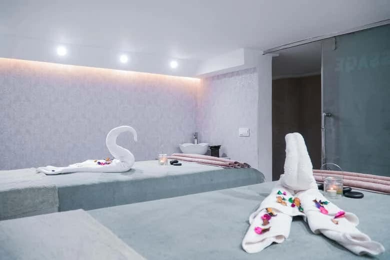 Bath & Massage at the Meday Spa Hammam - Image 9