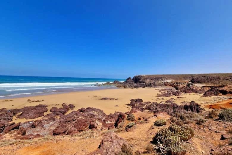 El Borj Desert 2-Day Trip - Image 11