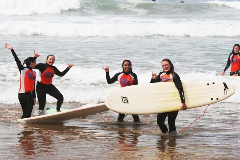 Taghazout & Agadir Beginner Surf Lesson - Image 4
